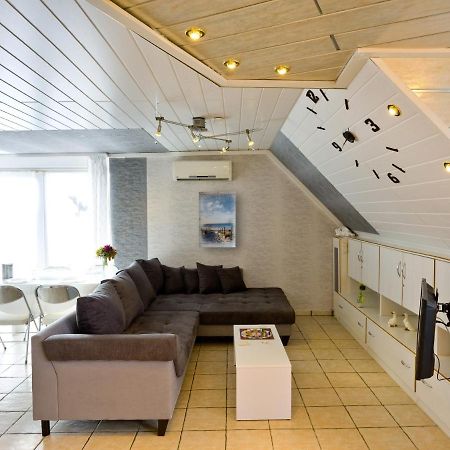 Fewo Weltenbummler Apartment Dorum Exterior photo